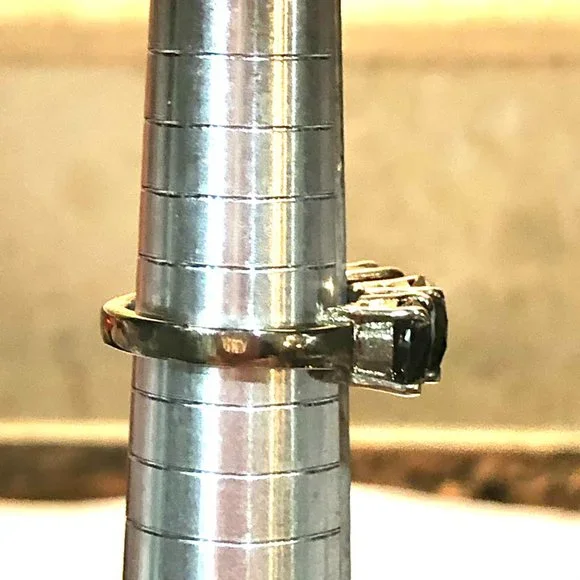 Genuine 2 CTs of 3 Black Diamonds 925 Sterling Silver Ring - Picture 8 of 12